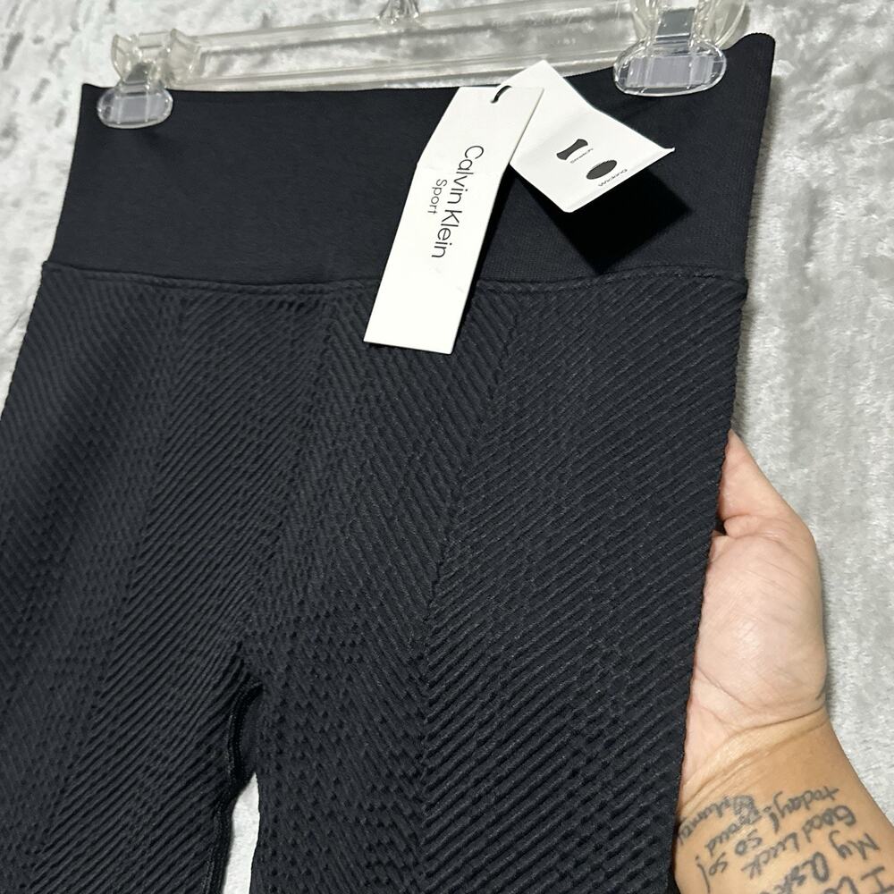 NWT Calvin Klein Sport Performance Leggings Womens Size M Black Textured Stretch - Picture 2 of 13
